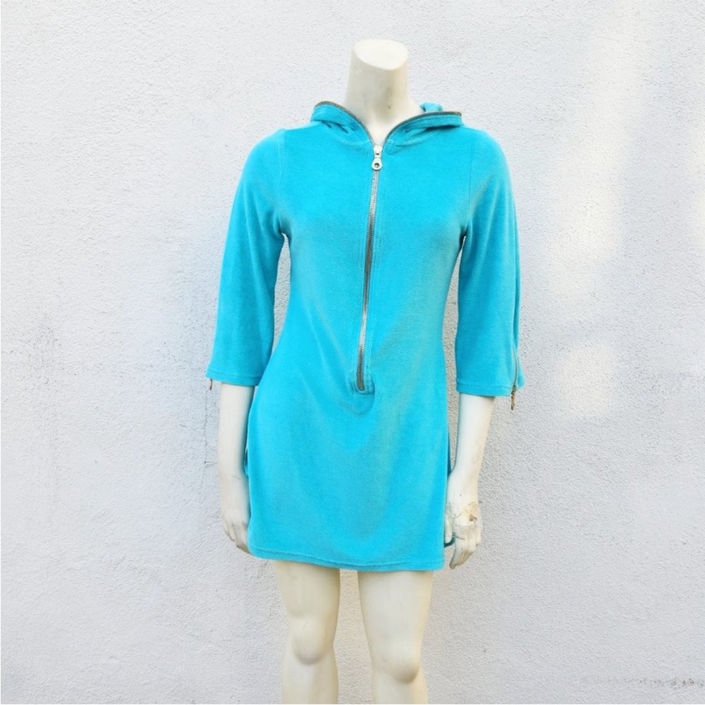 Beach Bunny terry coverup, sz S